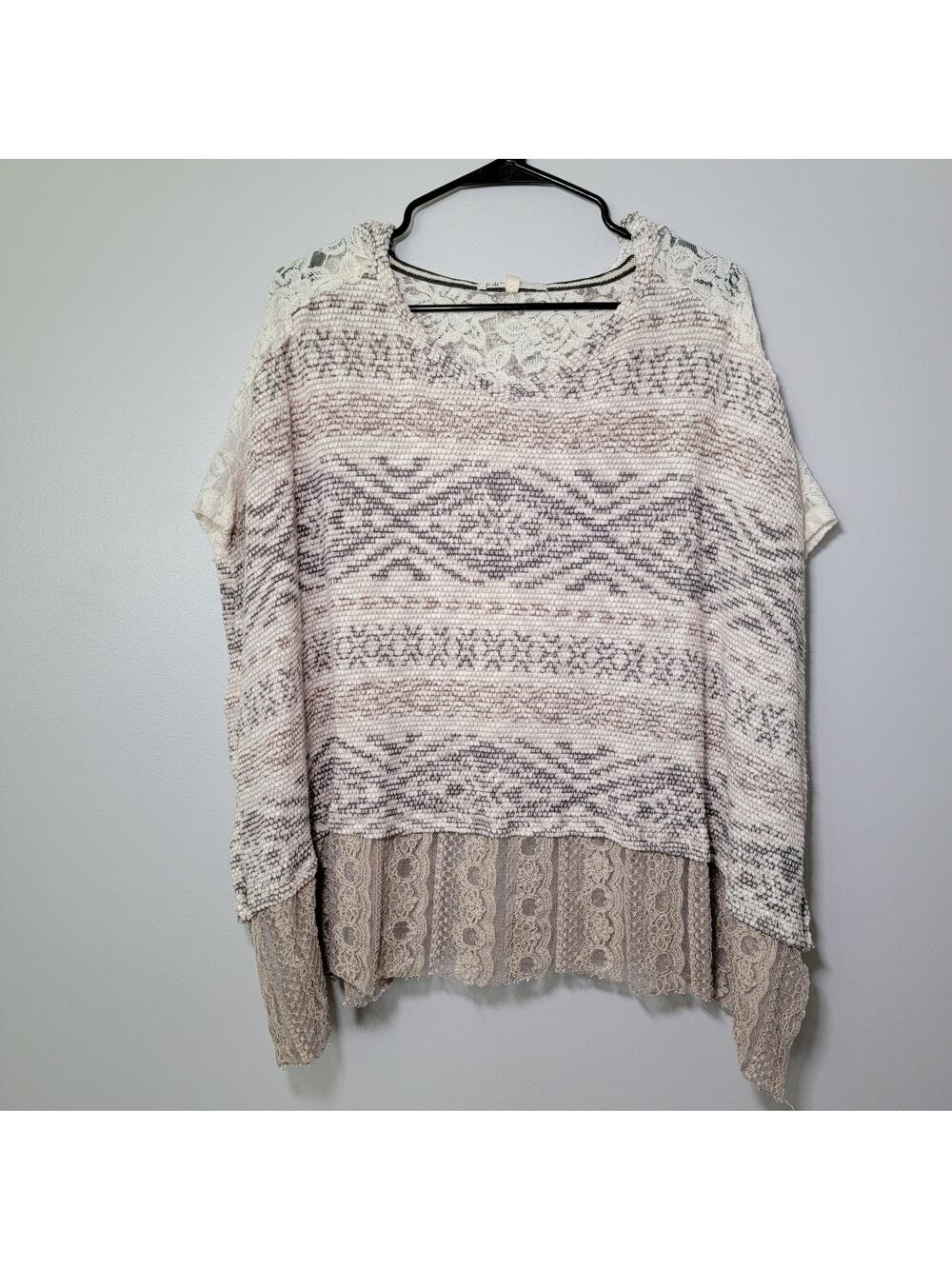 Jolt Hooded Poncho Womens Sz M Neutral Lacey Feminine Fall Boho Y2K Cottagecore